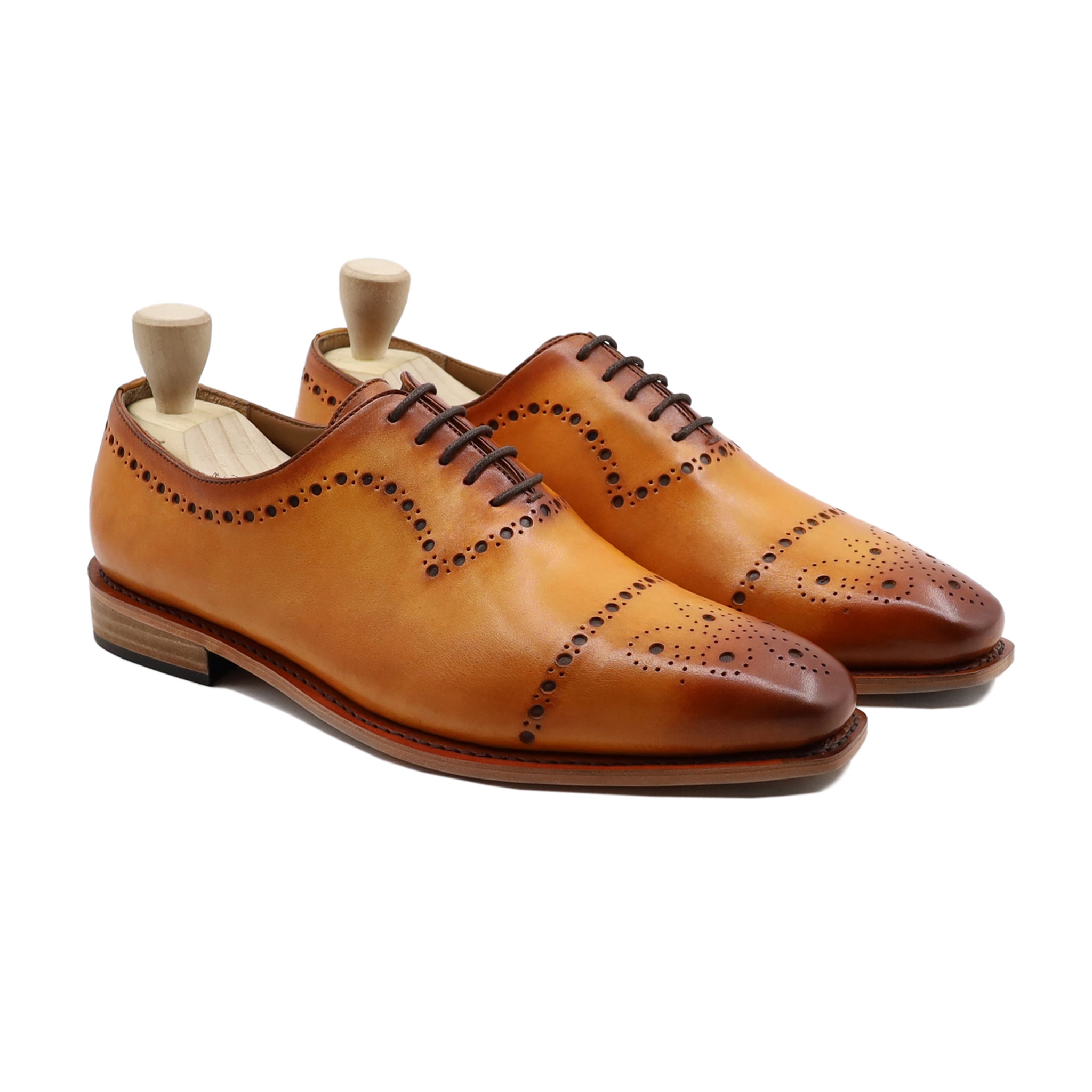 Shoal - Men's Tan Calf Leather Wholecut Shoe