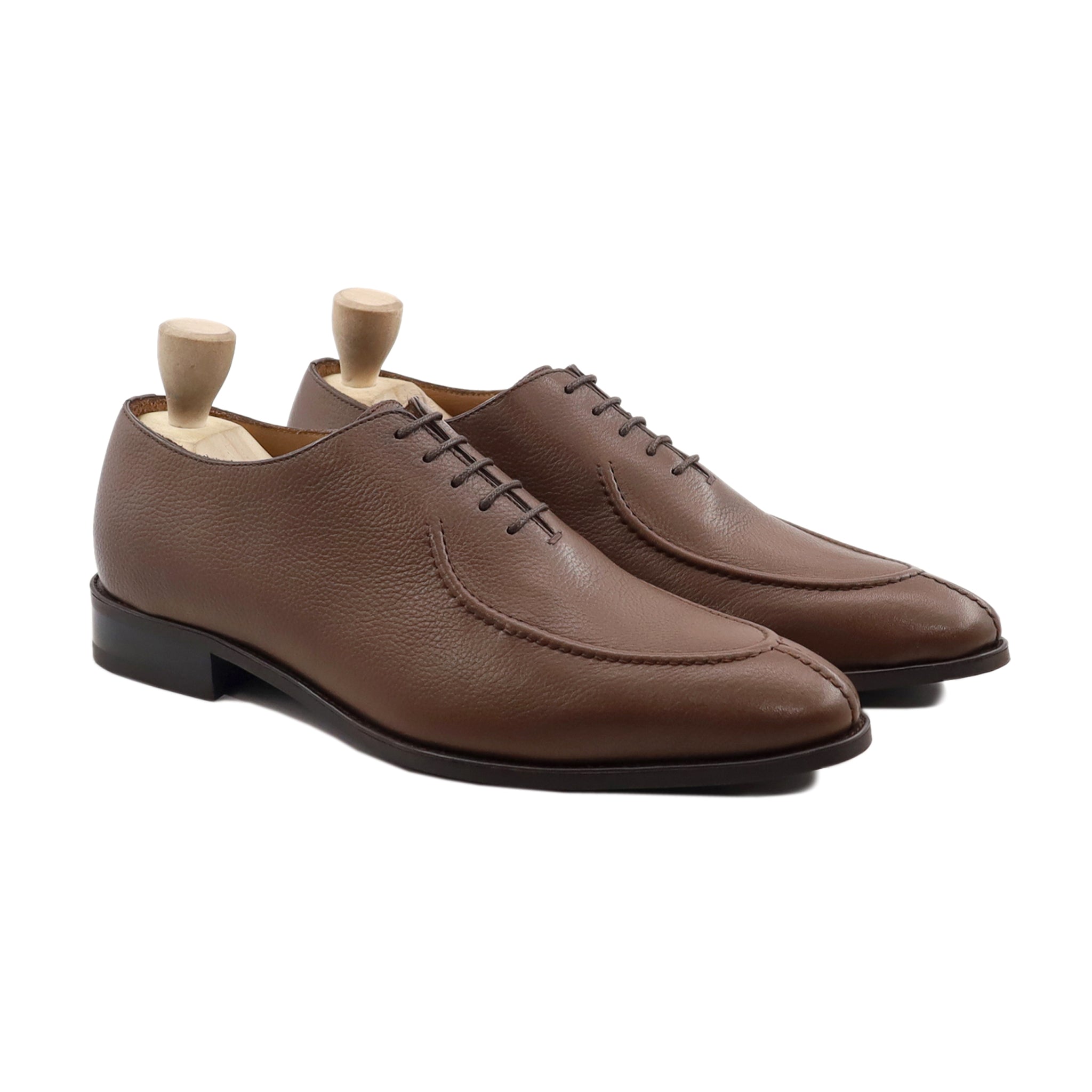 Torun - Men's Brown Pebble Grain Leather Wholecut Shoe